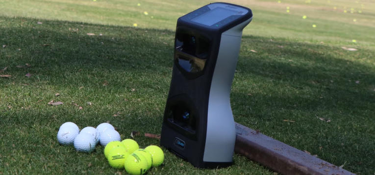 Differences Between Tour Balls and Practice Balls