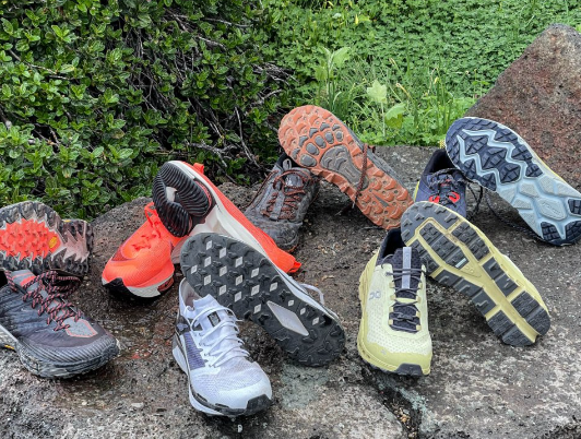 How to choose hiking shoes for beginners