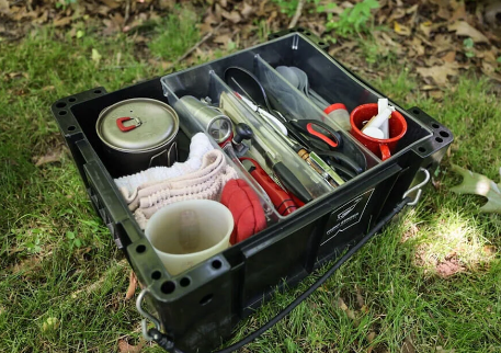 Camping tableware storage tips